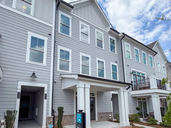 512 Sawnee Village Blvd #D54, Cumming, GA 30040