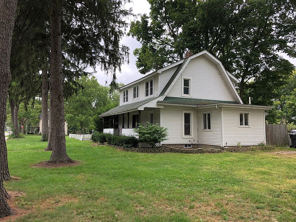 2nd image of 410 Byron Rd