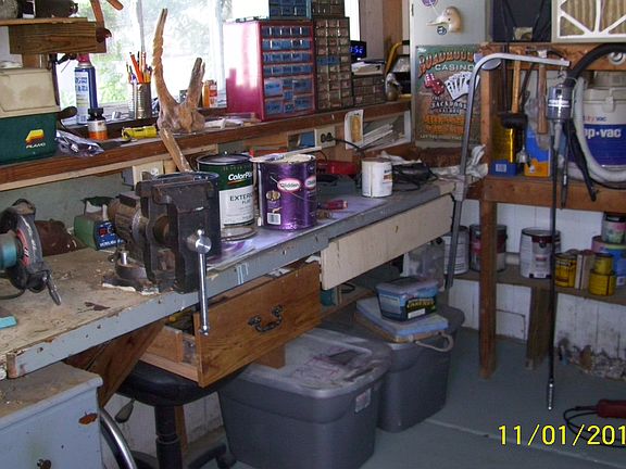 5th image of 241 Lake Tarpon Dr