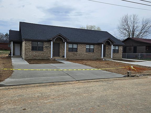 3rd image of 531 & 533 Dove Dr