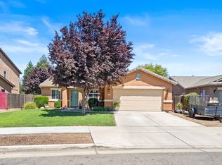 212 N Casablanca St, Visalia, CA 93292