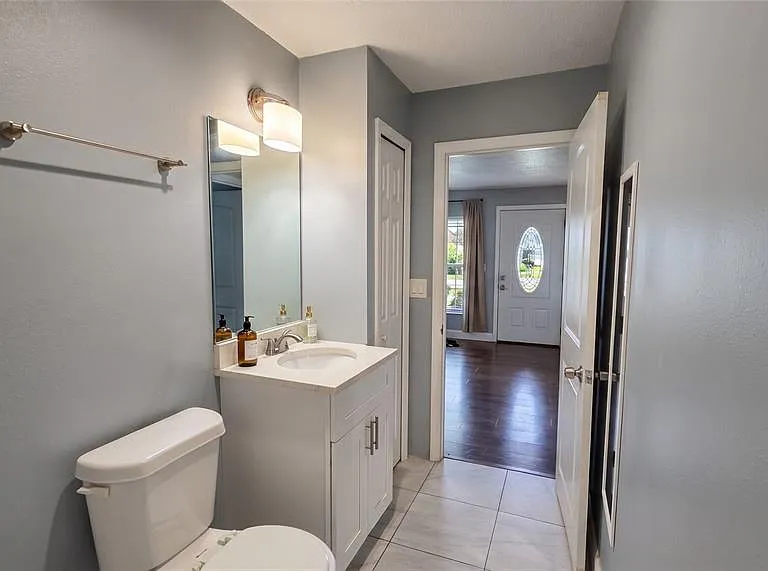 710 Kentucky Ave — Photo 11