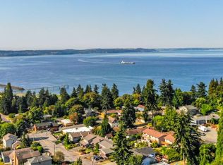 417 S 213th St, Des Moines, WA 98198