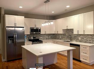 2505 W Fullerton Ave #1, Chicago, IL 60647