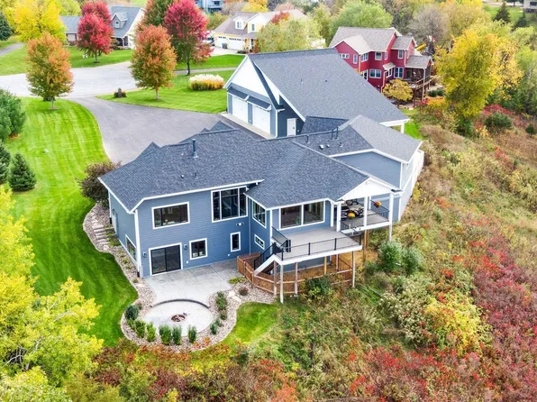 596 Grange Rd, Hudson, WI 54016