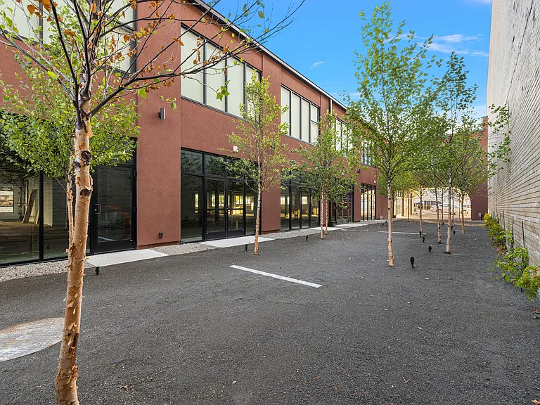 2150 Bagley St #10 — Photo 12