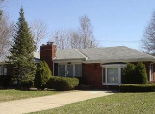 2313 Saint Joseph St, West Bloomfield, MI 48324