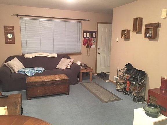2nd image of 345 NW Irving St #1