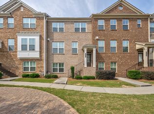 806 Sunset Park Dr, Suwanee, GA 30024