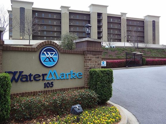2nd image of 600 Watermarke Ln #600