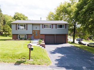 132 Verlinden Dr, Monroeville, PA 15146