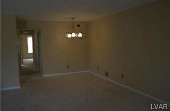 2nd image of 1939 Willings Ln