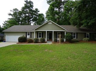 2206 Lakeshore Dr, Valdosta, GA 31602
