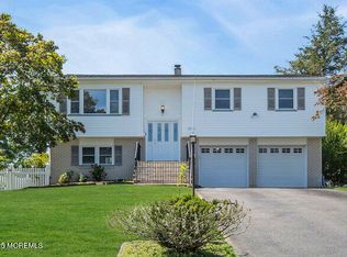 2421 Homestead Ave, Spring Lake, NJ 07762
