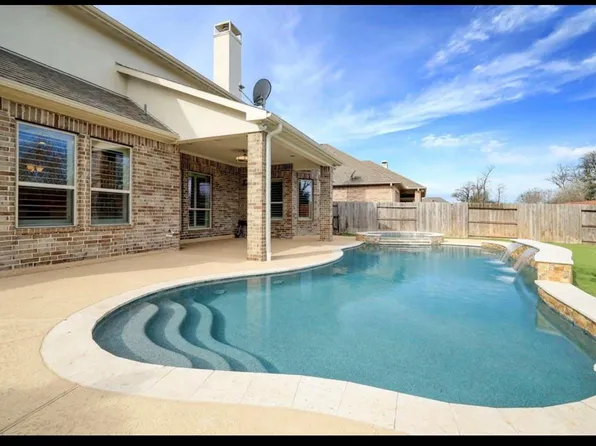 5011 Anthony Springs Ln, Sugar Land, TX 77479