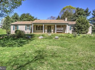 959 Rawlinsville Rd, Willow Street, PA 17584