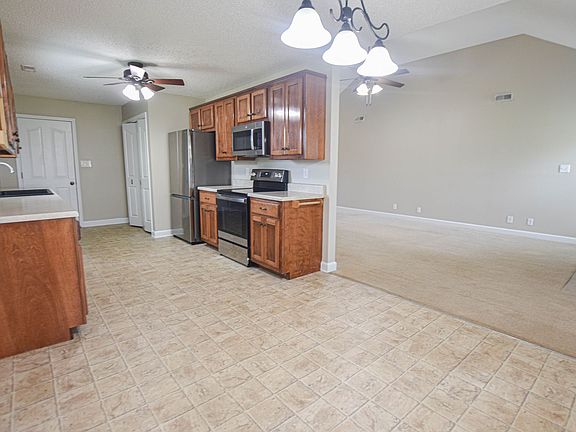 5th image of 3744 Churchplace Ave