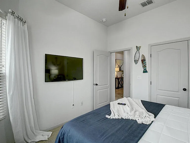 8034 Barlovento St — Photo 29