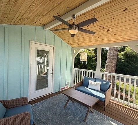 4th image of 19800 Oak Rd W Lot 51A