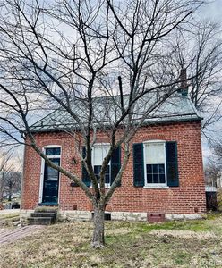 611 Elm St, Washington, MO, 63090