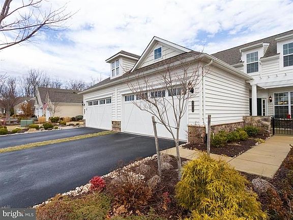 2nd image of 44416 Cruden Bay Dr