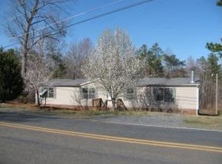 4724 Cashatt Rd, Trinity, NC 27370