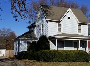 708 Meriden St, Mendota, IL 61342