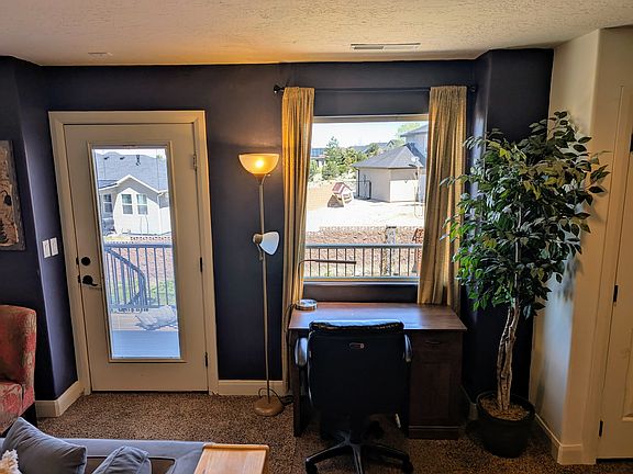 Front entry to studio with a nice work space for homework, etc.