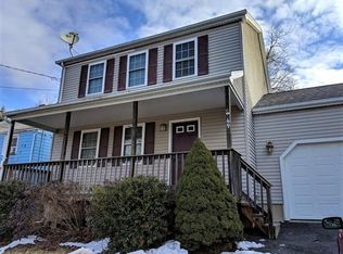 49 Abbott St, Springfield, MA 01118