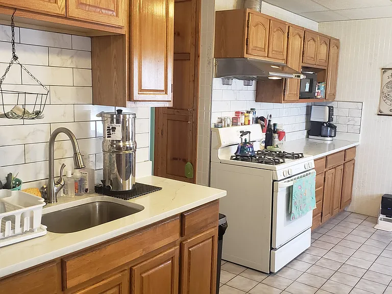 123 Atlantic St #1 — Photo 9