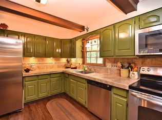 1680 Round Top Rd, Burrillville, RI 02830