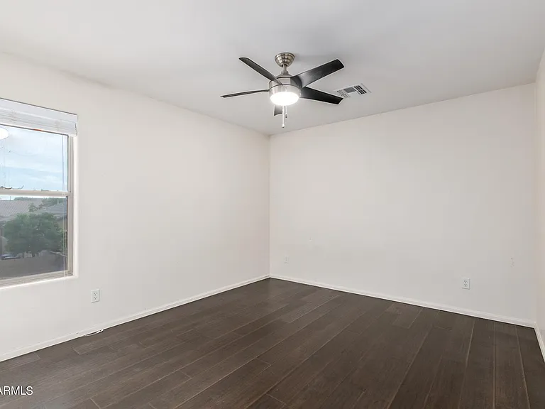 40747 W Robbins Dr — Photo 35