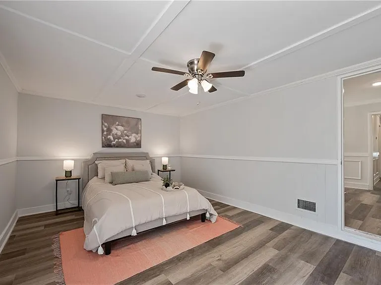 100 Pine Cir — Photo 17