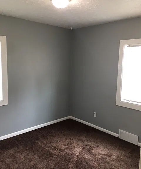 655 N Alton Ave — Photo 6