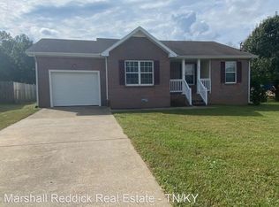 222 Pappy Dr, Oak Grove, KY 42262