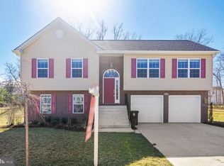 4635 Pendall Dr, Fort Washington, MD 20744