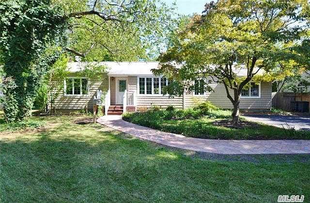 1st image of 3 Ellington Dr