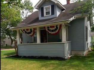 734 Ridgewood Ave, Lansing, MI 48910