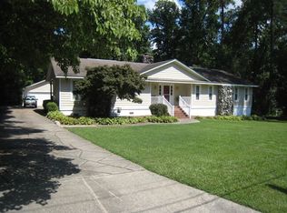 1302 Cloverdale Dr NW, Wilson, NC 27896
