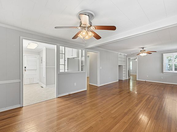 5th image of 1504 Overbrook Rd