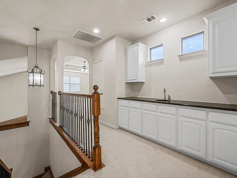 8732 Laurel Canyon Rd — Photo 23
