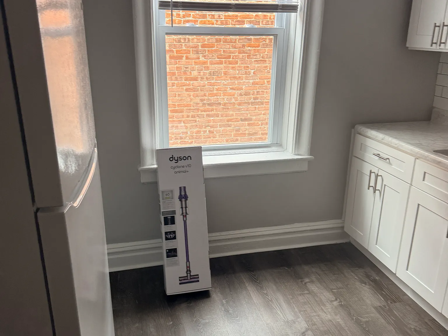 355 Danforth Ave — Photo 3