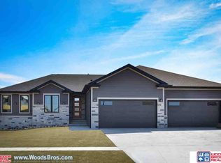 9630 Dutch Mill Rd, Lincoln, NE 68516