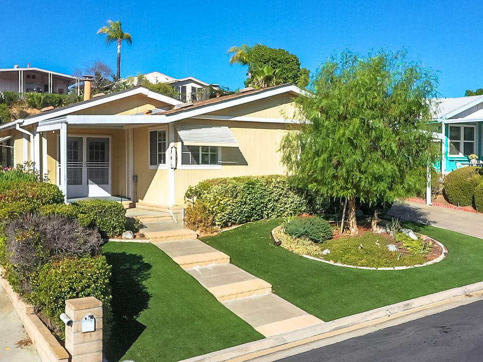 1st image of 38118 Calle Quedo