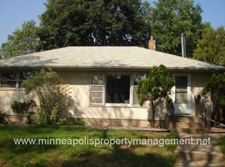 1657 Atlantic St, Saint Paul, MN 55106