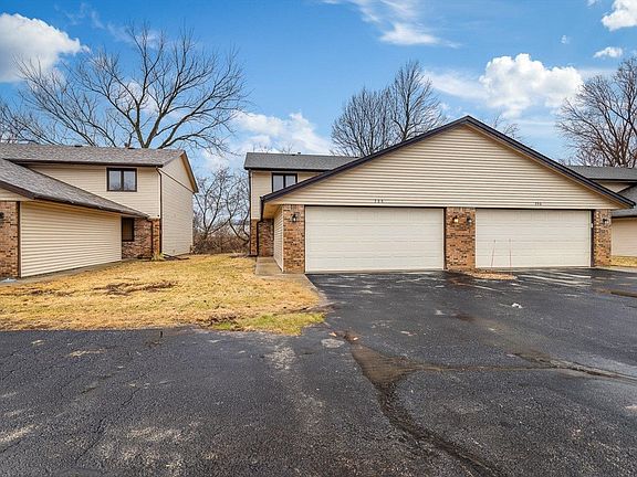 2nd image of 788 Tulip Ln