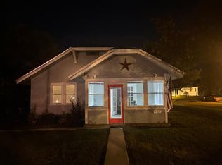 932 Oakhill St, Lakeland, FL 33815