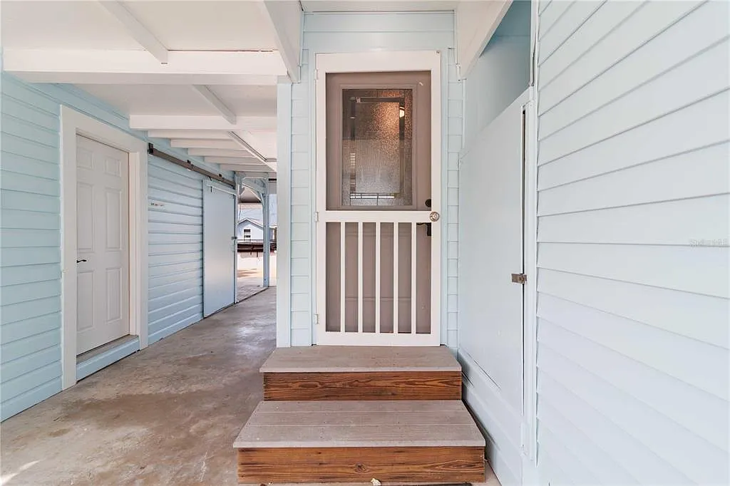 1 bed, 1.5 bath, 678 sqft, $2,500 — Photo 4