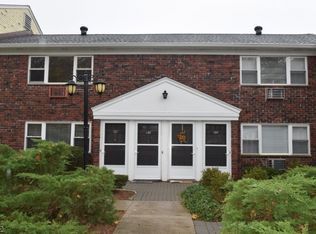 450 Island Rd APT 138, Ramsey, NJ 07446