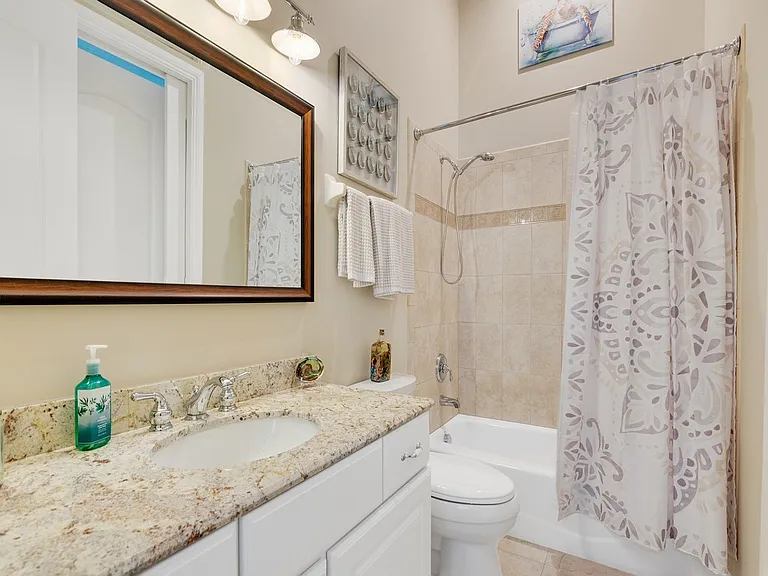 9064 Englewood Ct — Photo 22